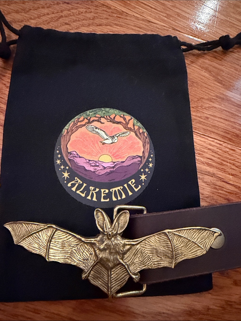 Alkemie bat buckle belt